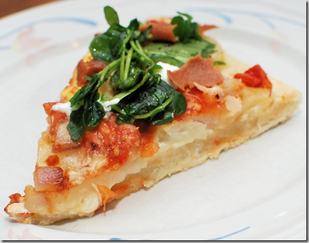 pizza margarita and lyonnaise8