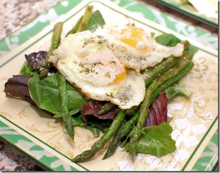 Grilled Asparagus Salad with Eggs1
